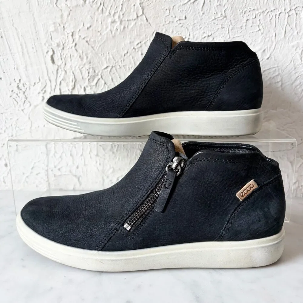 ECCO Soft 7 Side Zip Booties Women's 39 US 8-8.5 Dark Blue Nubuck Leather